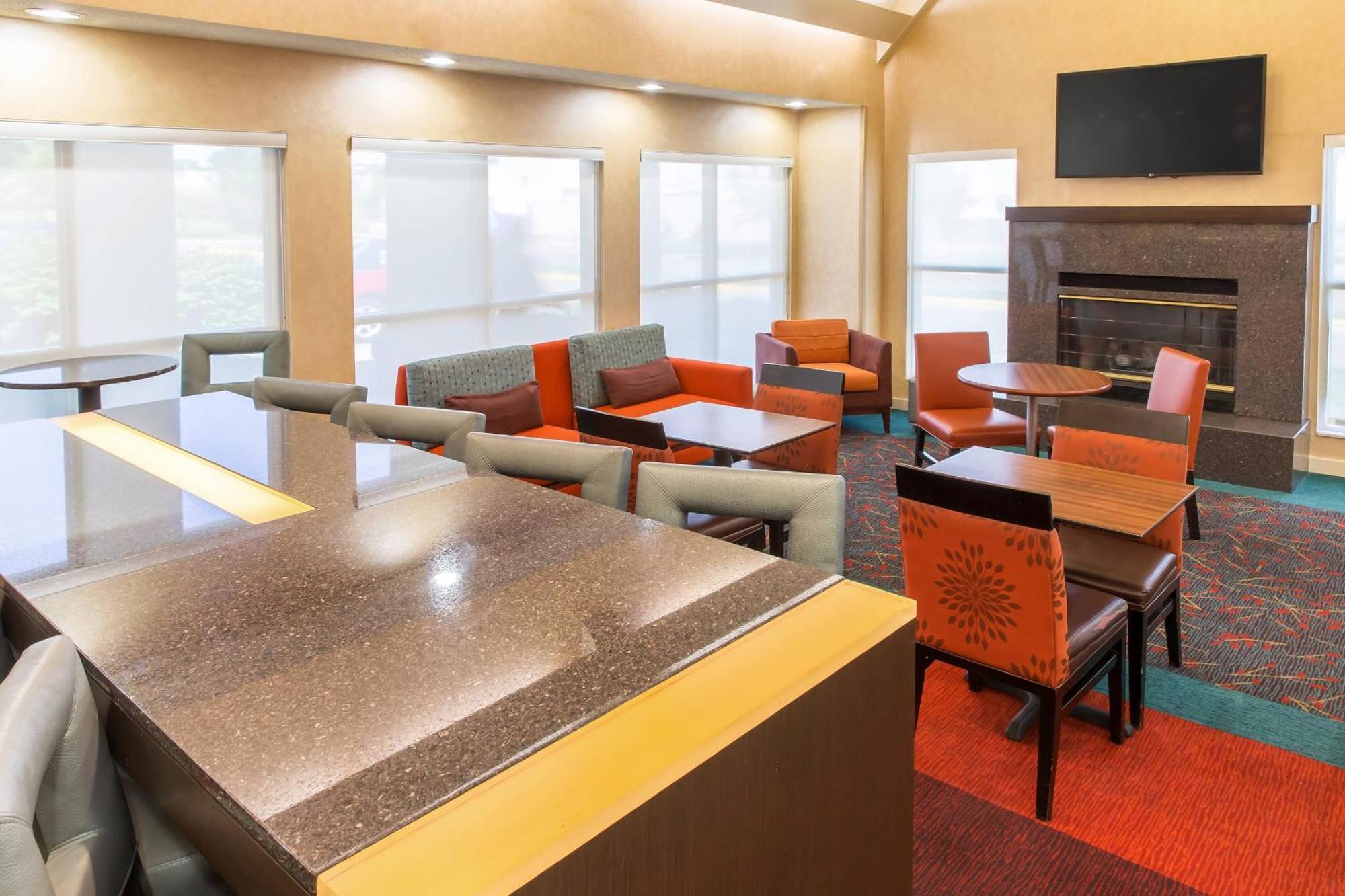 Residence Inn Сиукс Фолс Екстериор снимка